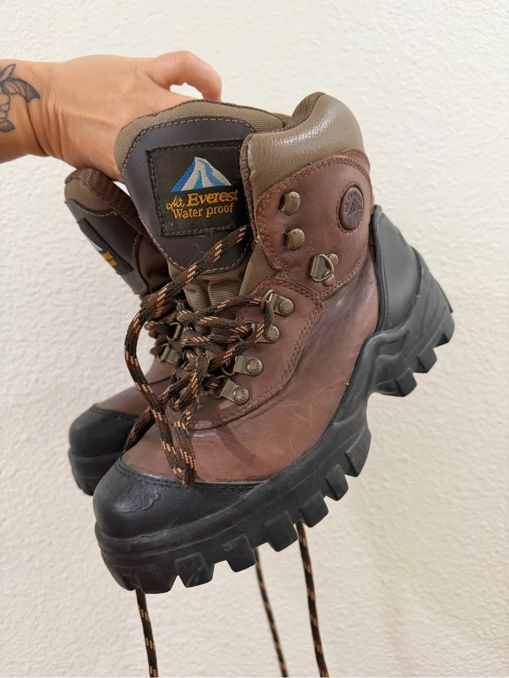 Mt. Everest Waterproof Brown Leather Hiking Boots